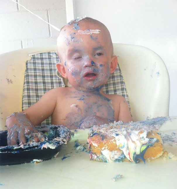 My Nephew Had His First Birthday Party This Past Weekend, My Sister Managed To Capture His First Time Experiencing A Feeling We're All Too Familiar With