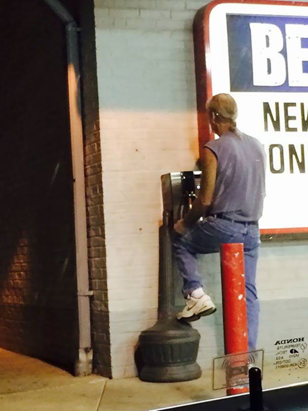 This Guy At The Gas Station Brought His Own Coffee Maker, Plugged It Into The Sign, And Started Just Brewing