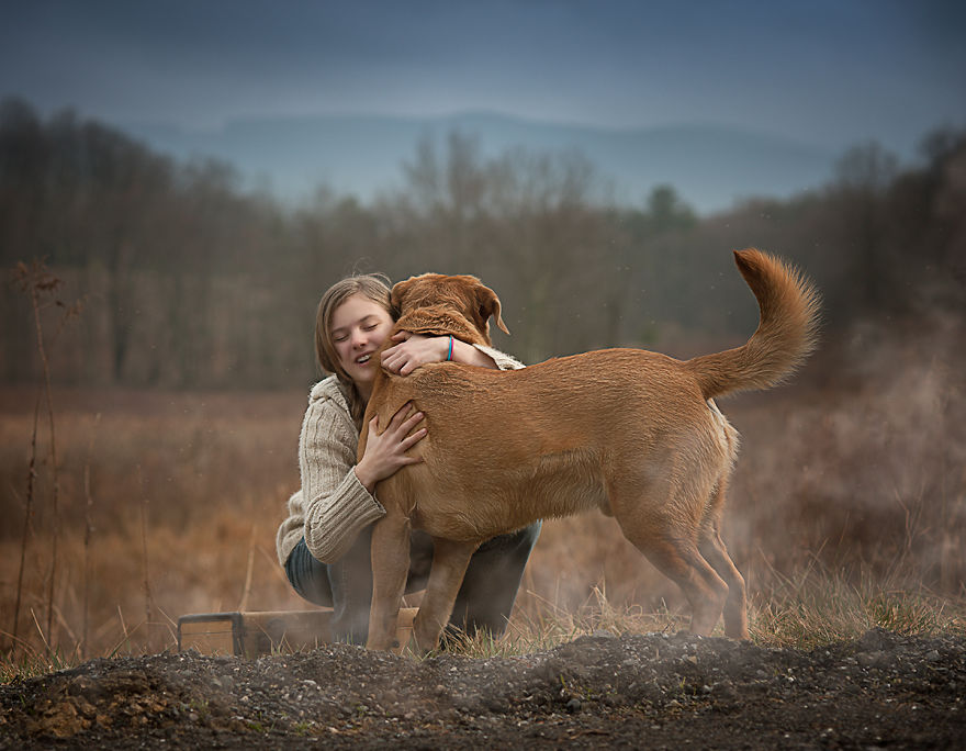 I'm Not Really A "Dog Person", But This Big Red Dog Is Winning My Heart And Here's Why I'm Not Really A "Dog Person", But This Big Red Dog Is Winning My Heart And Here's Why