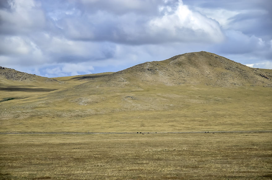 The Epic Trans-Mongolian Railway In 19 Pictures