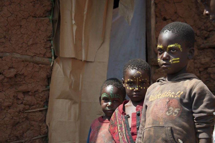 Went To Do A Wall Drawing End Up Making Tribal Face Painting In Uganda.