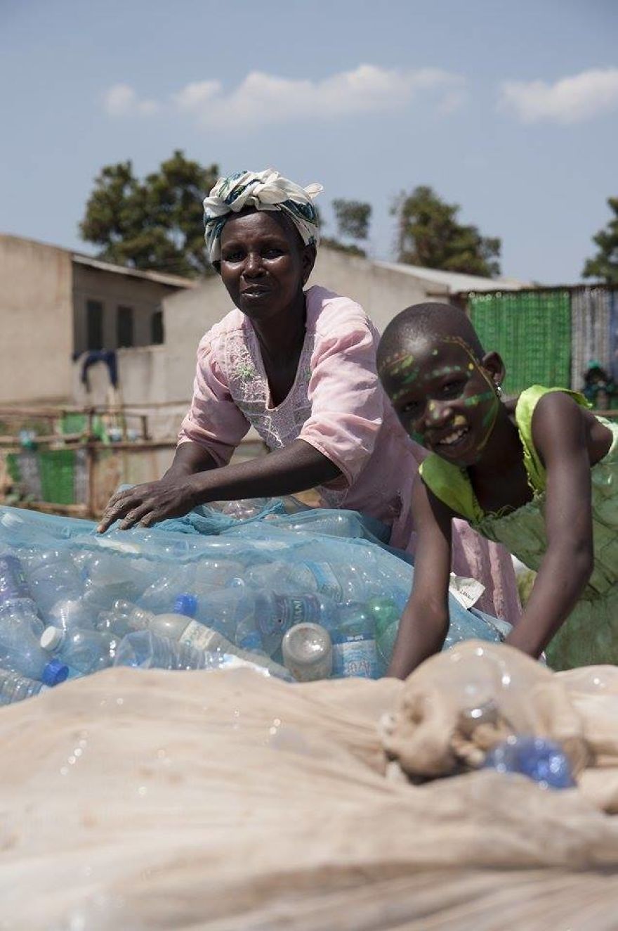 Went To Do A Wall Drawing End Up Making Tribal Face Painting In Uganda.