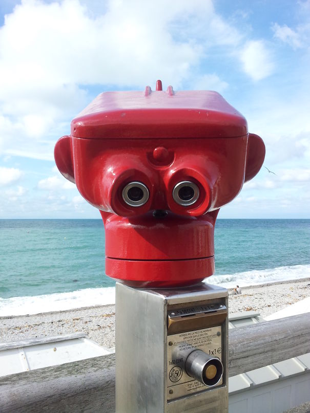 These Binoculars In Normandy Look Like A Monkey