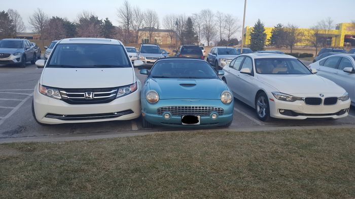 Told Him Someone Hit His Car. Come To Find Out He Just Parked It That Way.