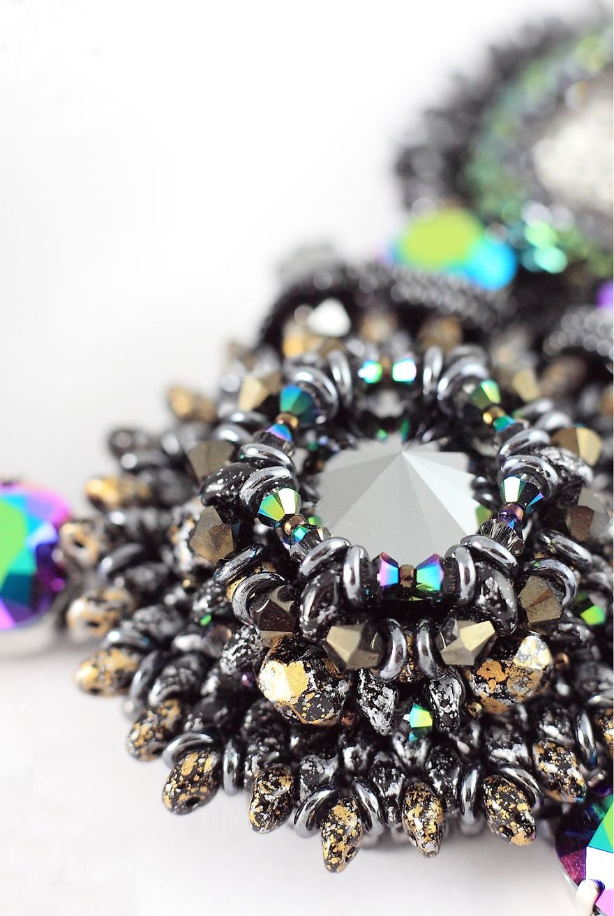 Gorgeous Seed Bead Webs: 12 Amazing Jewelries By Apollinariya Koprivnik