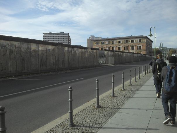Can We All Just Take A Moment To Appreciate The Irony That The Berlin Wall Now Has A Fence To Protect It