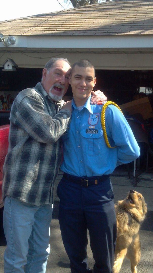 Funny Dog Photobombs