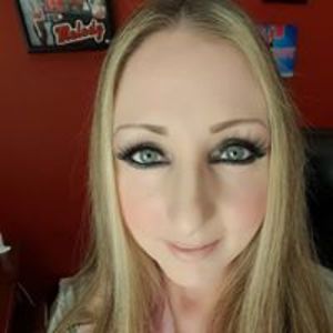 alatheia_eunomia avatar