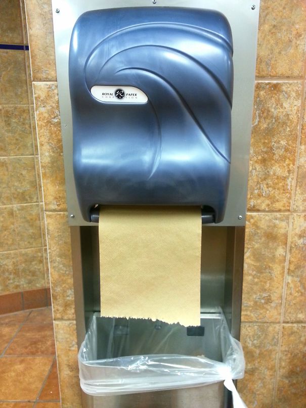 Emo Is Disgusted With Public Restrooms