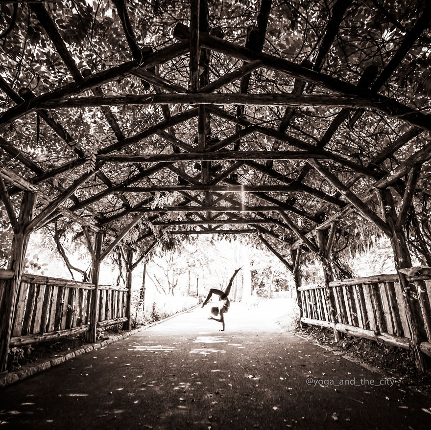 "yoga And The City"- Incredible Photo Project By Alexey Wind