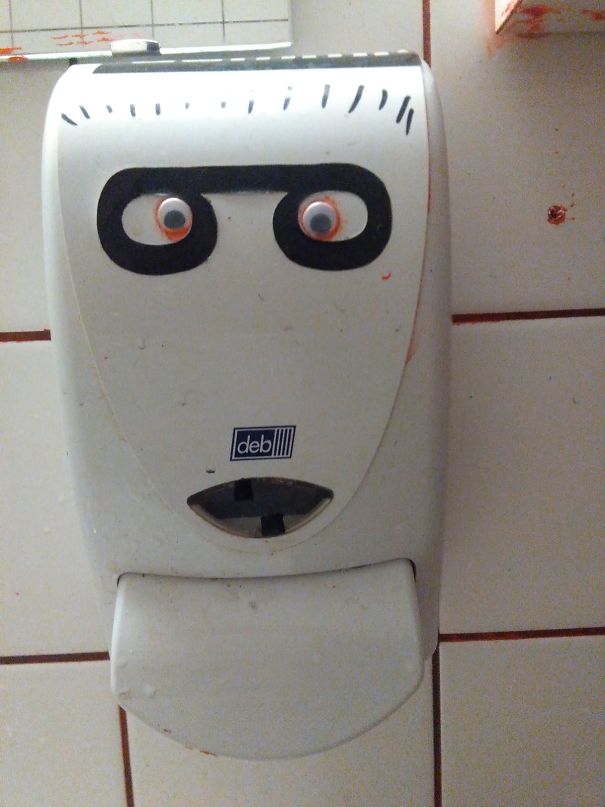 I Dry Hands And I'm Rather Astonished About It