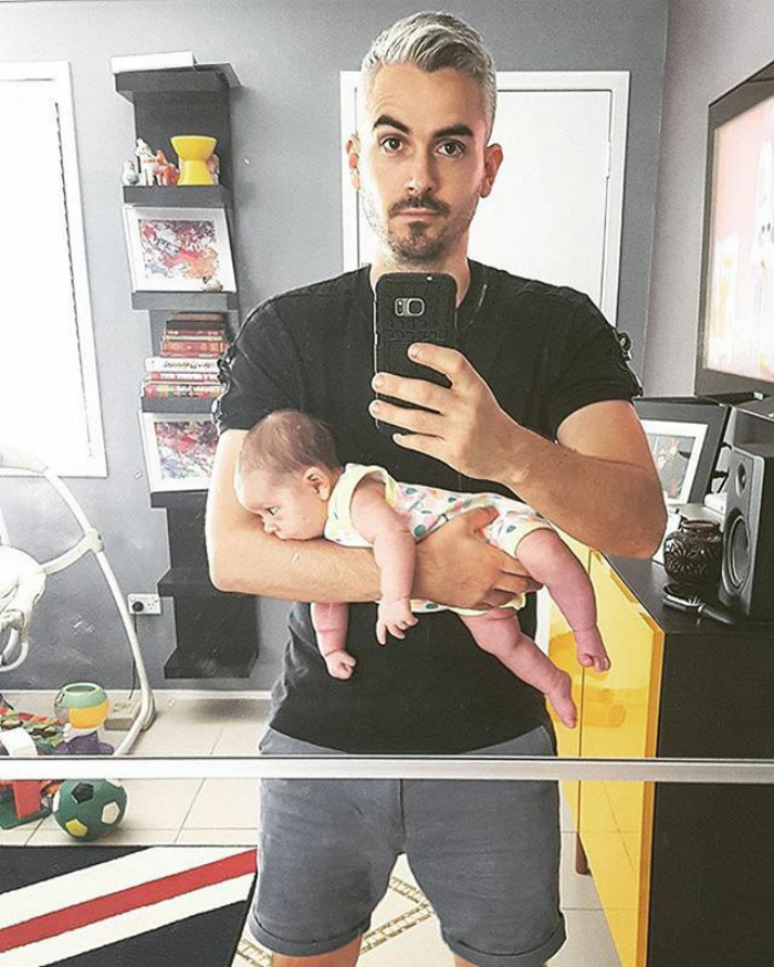 Cluster Feeding Baby = Doing Whatever It Takes To Give Mummy A 20-minute Break