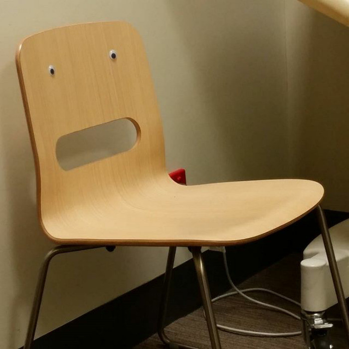 Heeeyyy, Sit By Meee