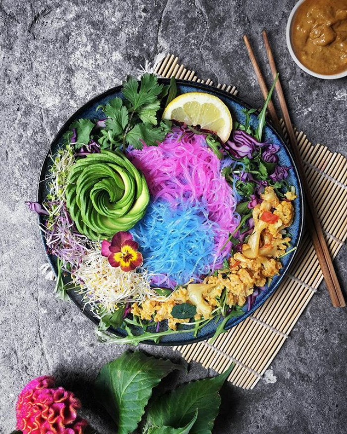 Colourful-unicorn-noodles