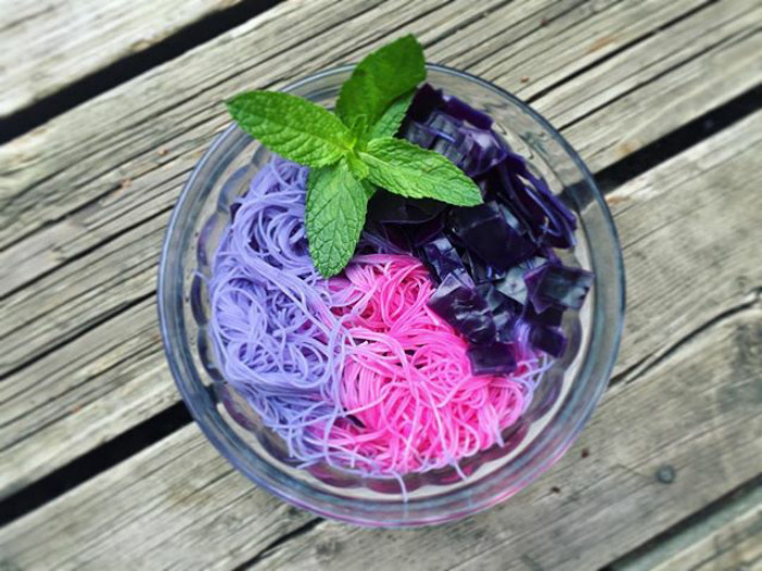 Colourful-unicorn-noodles