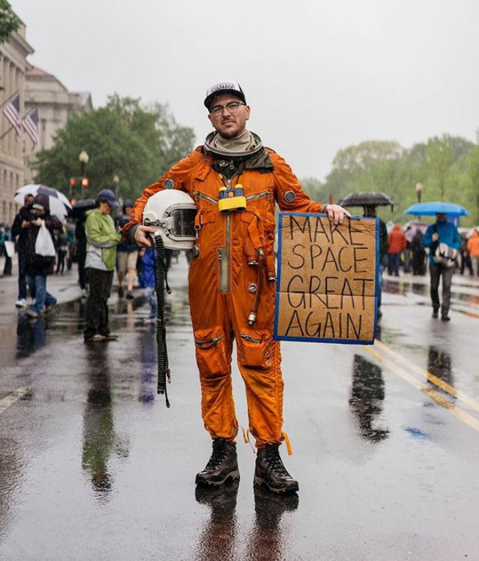 Science-march-signs
