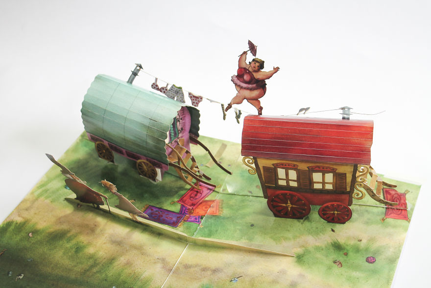 A Pop-Up Book Of A Vintage Circus A Pop-Up Book Of A Vintage Circus