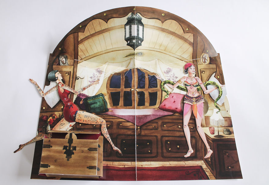 A Pop-Up Book Of A Vintage Circus A Pop-Up Book Of A Vintage Circus