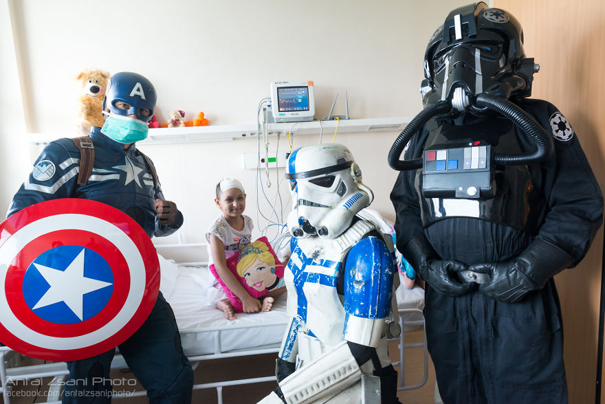 Coshelp - How Cosplayers Can Help Coshelp - How Cosplayers Can Help