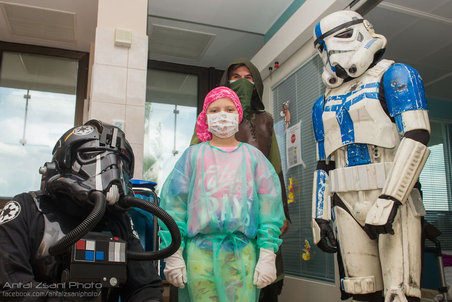 Coshelp - How Cosplayers Can Help