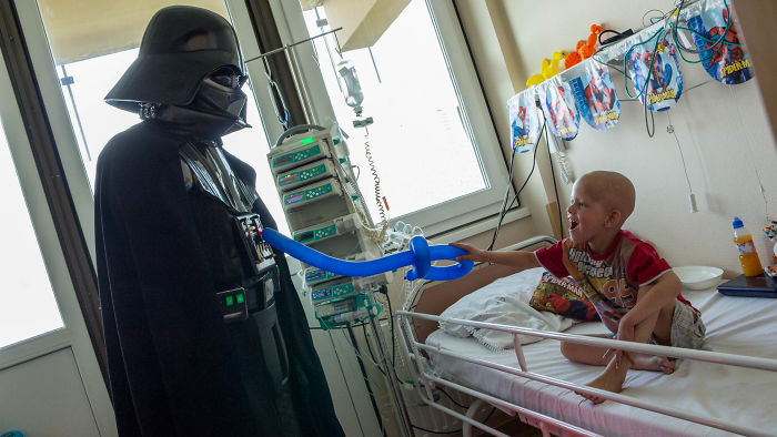 Coshelp – How Cosplayers Can Help