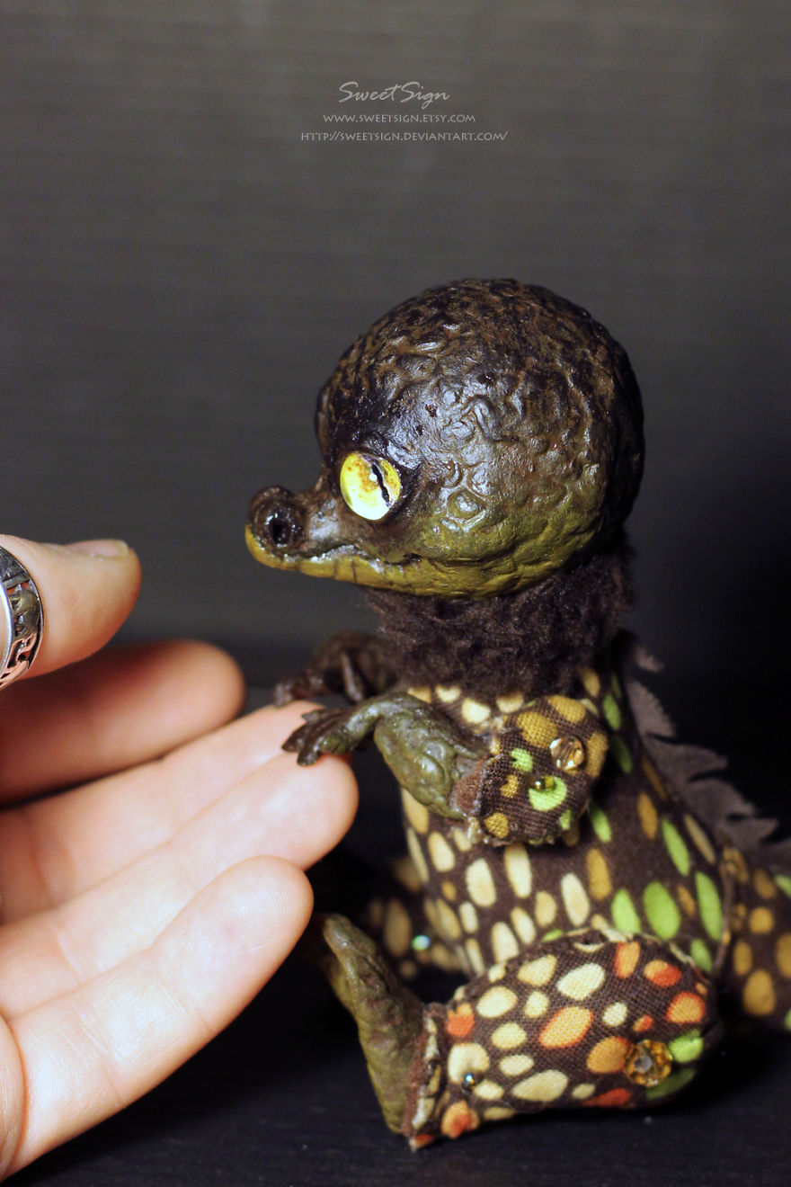 Crocodile, Ooak Poseable Doll