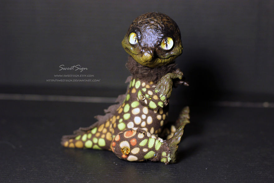 Crocodile, Ooak Poseable Doll