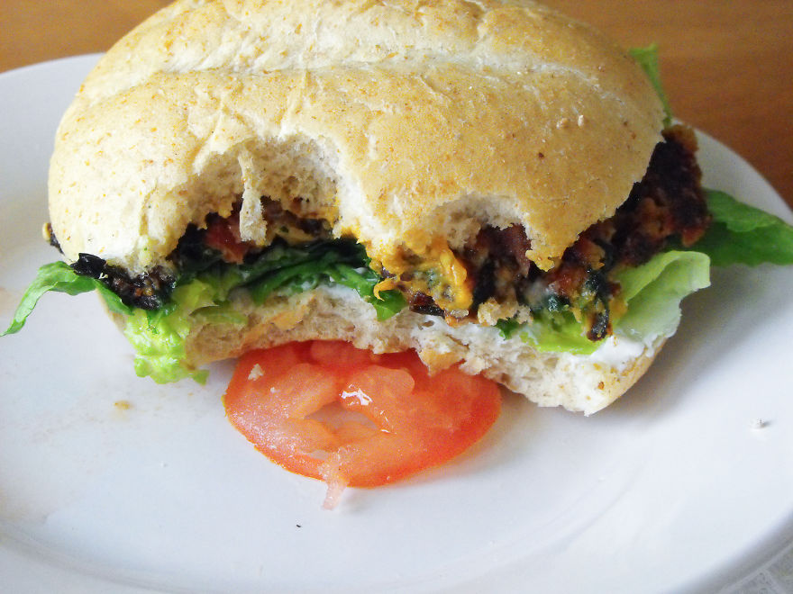 Delicious Slap Ya Mama Vegan Black Bean & Sweet Potato Burger Delicious Slap Ya Mama Vegan Black Bean & Sweet Potato Burger