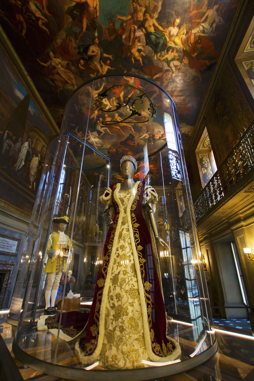 I Photographed 5 Centuries Of Fashion At Chatsworth House I Photographed 5 Centuries Of Fashion At Chatsworth House