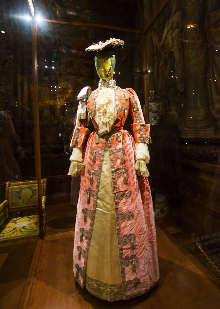 I Photographed 5 Centuries Of Fashion At Chatsworth House I Photographed 5 Centuries Of Fashion At Chatsworth House