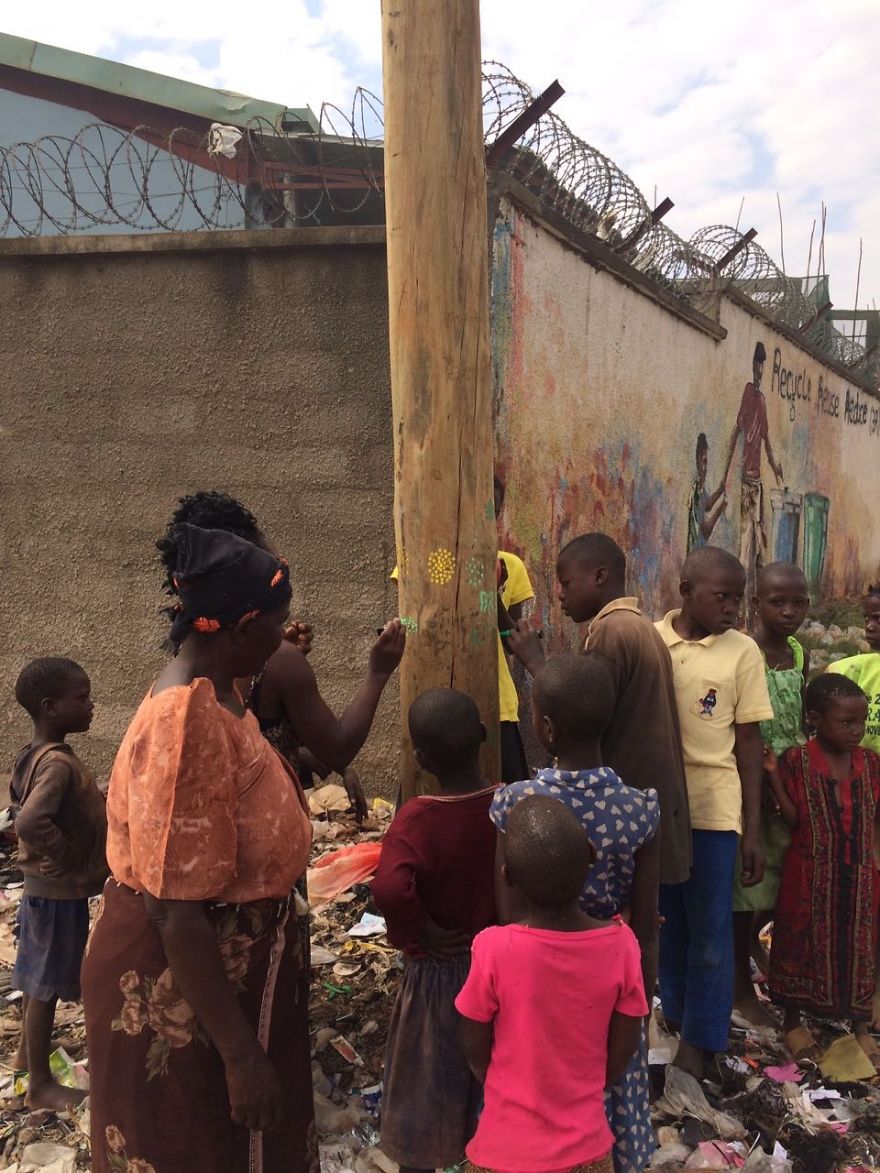 Went To Do A Wall Drawing End Up Making Tribal Face Painting In Uganda.