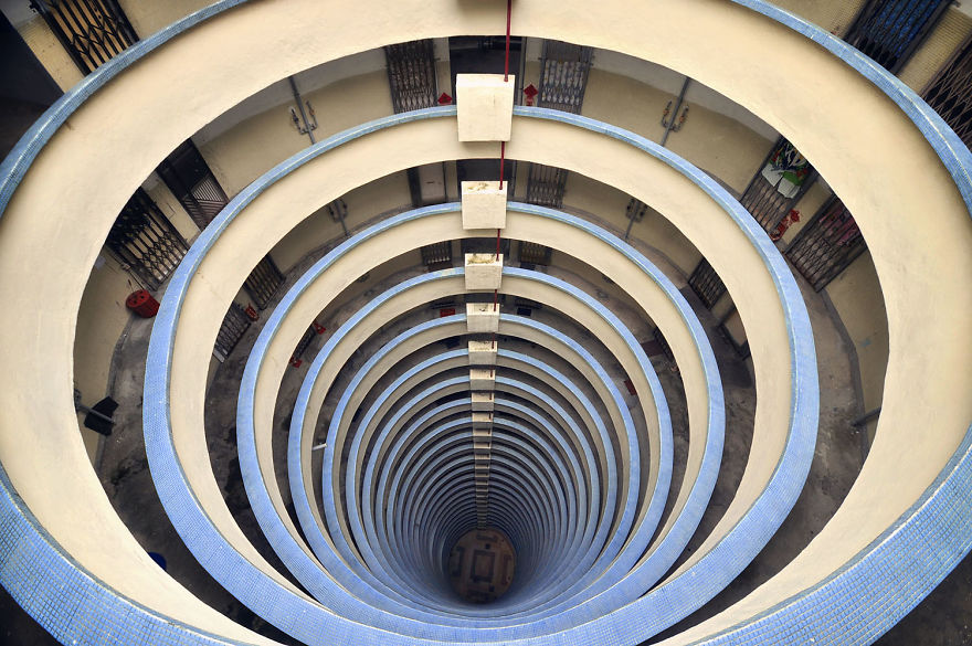 Vertical Horizon #33