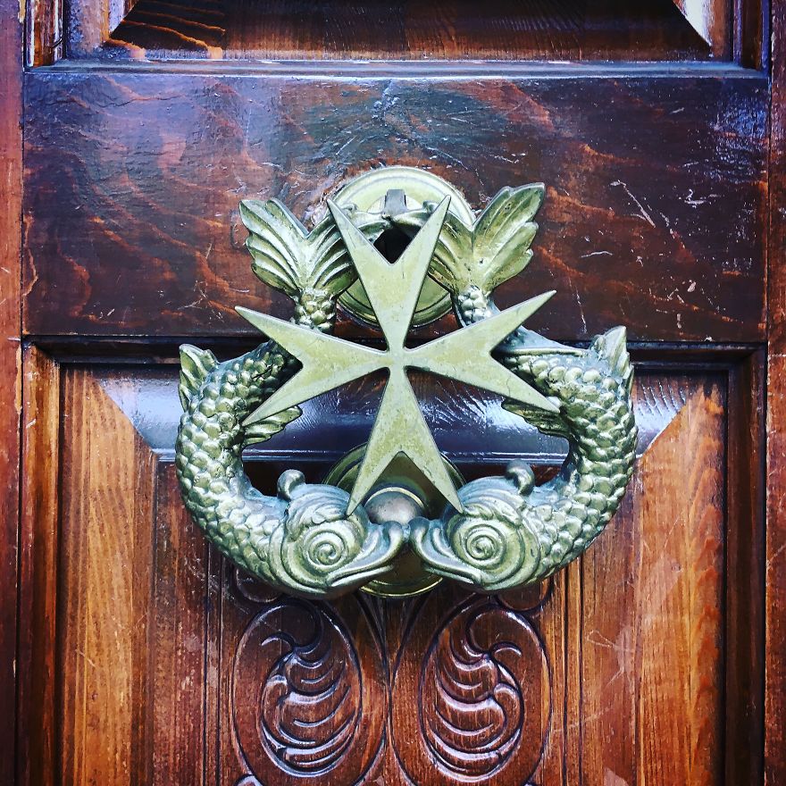 I'm Slightly Obsessed With Knockers