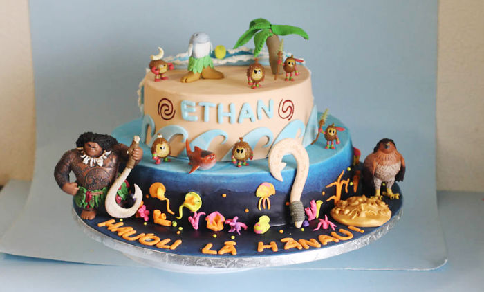 Moana Under The Hawaiian Sea Cake