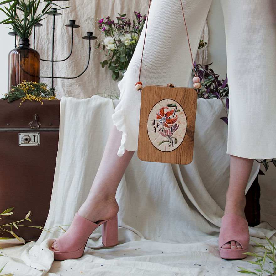 I'm Reconnecting With Nature By Wood & Ceramic Mosaic Bags