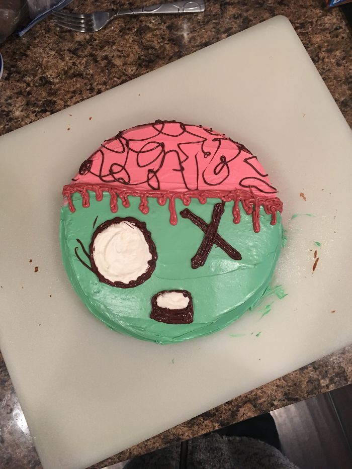 My Daughter Wanted A Zombie Cake For Her 5th Birthday So I Found Some Ideas On Pinterest And Made Her This.