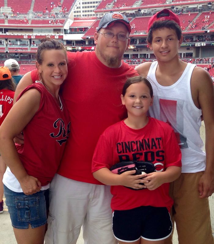 "family Fun Day" At The Reds Game!!