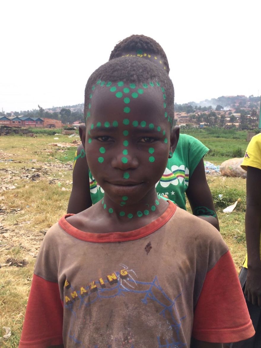 Went To Do A Wall Drawing End Up Making Tribal Face Painting In Uganda. Went To Do A Wall Drawing End Up Making Tribal Face Painting In Uganda.