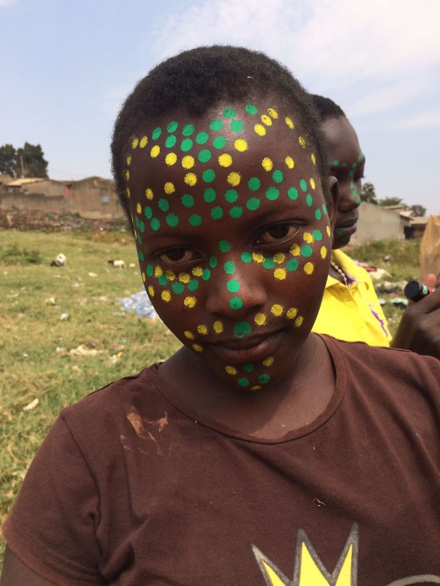 Went To Do A Wall Drawing End Up Making Tribal Face Painting In Uganda. Went To Do A Wall Drawing End Up Making Tribal Face Painting In Uganda.