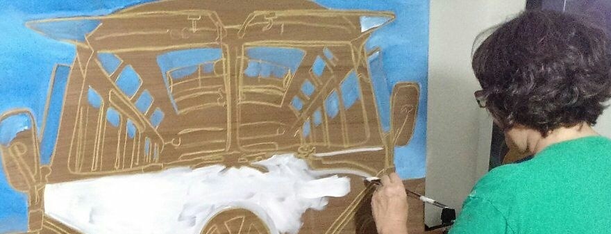 Mom Follows Her Dream To Be A Fine Vehicle Painter