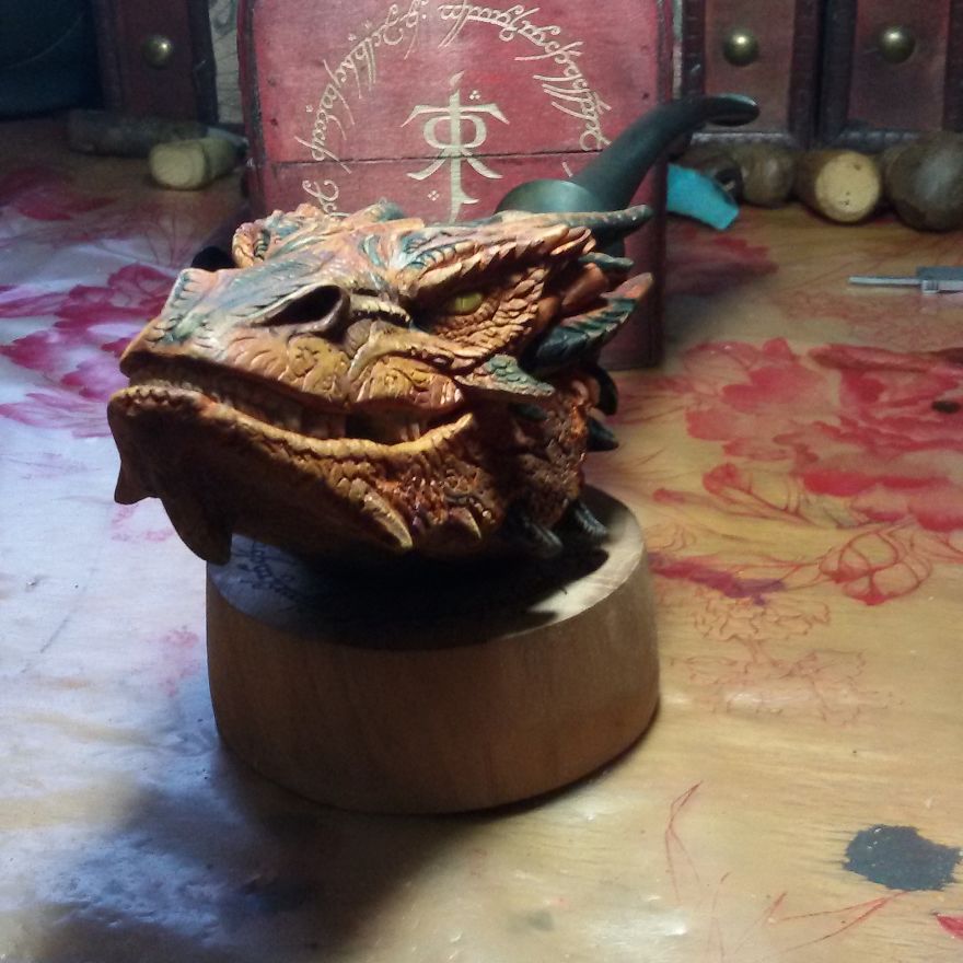 Smaug The Terrible In Smoking Pipe .