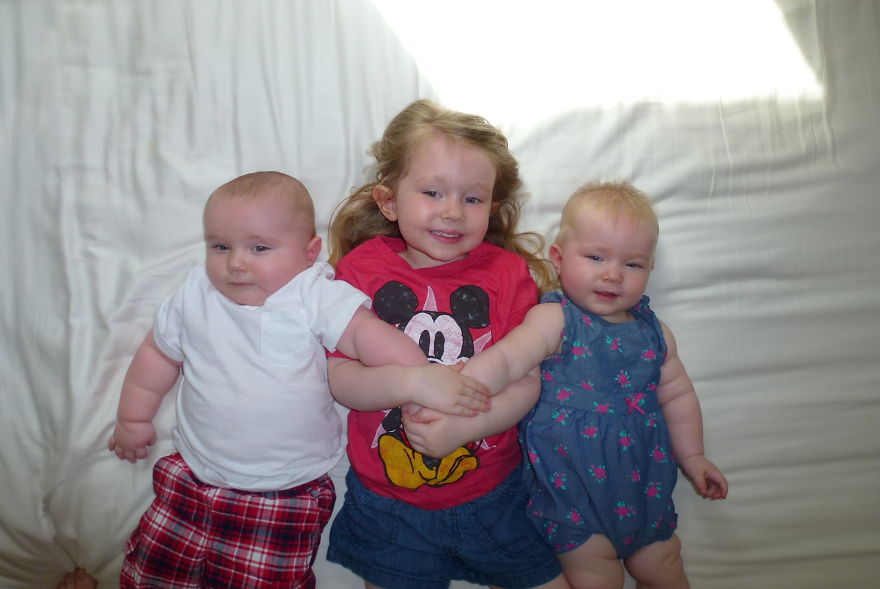 When My Children Show Their Love For One Another: The Upside To Having 3 Little Kids