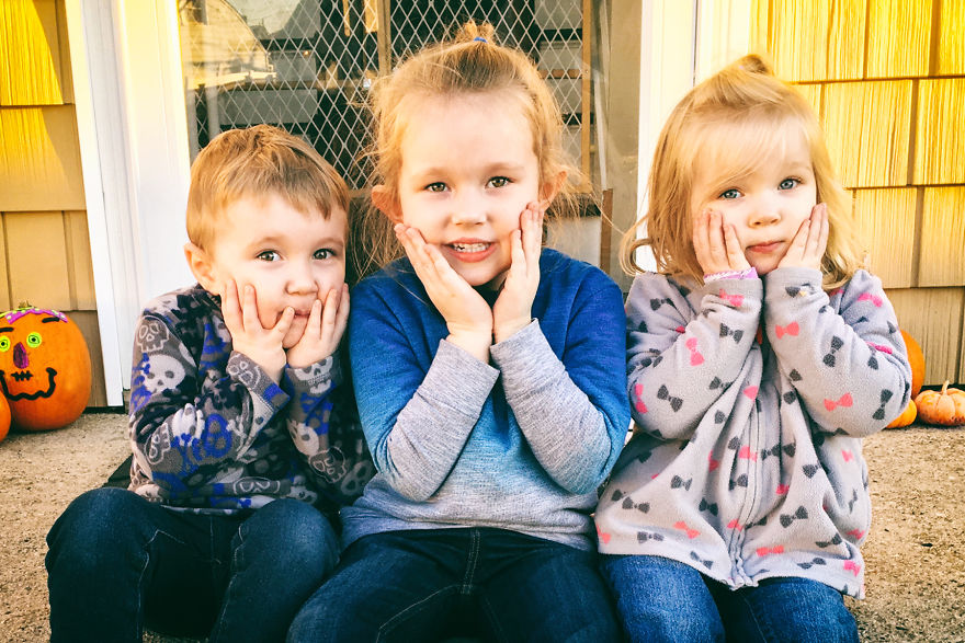 When My Children Show Their Love For One Another: The Upside To Having 3 Little Kids