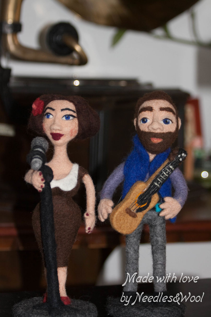 Woolen Sculptures Made With Lots Of Love