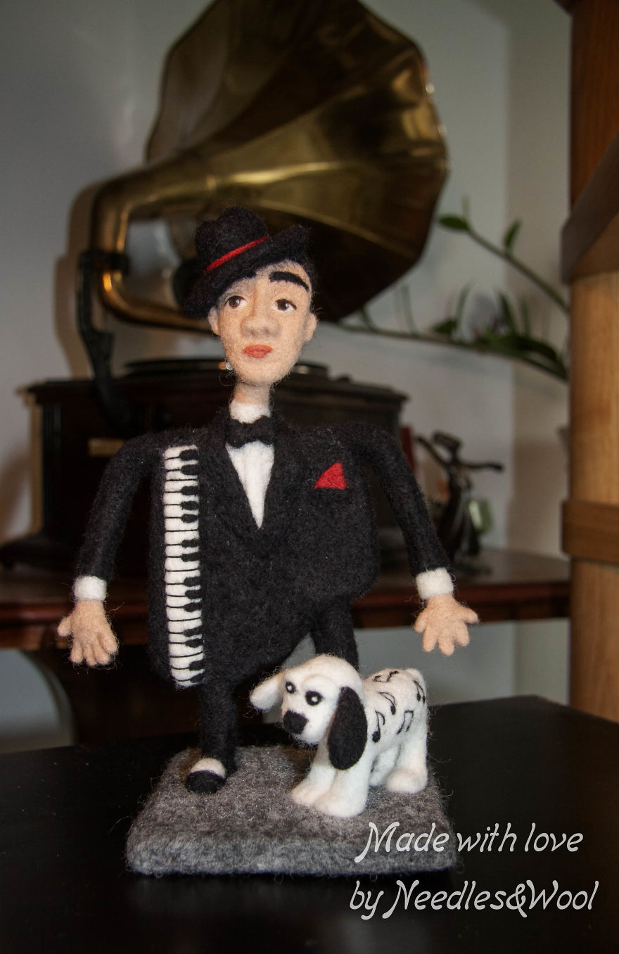 Woolen Sculptures Made With Lots Of Love