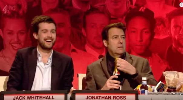 Jonathan Ross Brings Xmas Leftovers To Have A Snack While Taping A Quiz Show