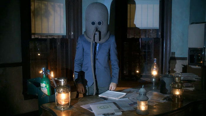 anti-distraction-helmet-isolator-hugo-gernsback-5 anti-distraction-helmet-isolator-hugo-gernsback-5