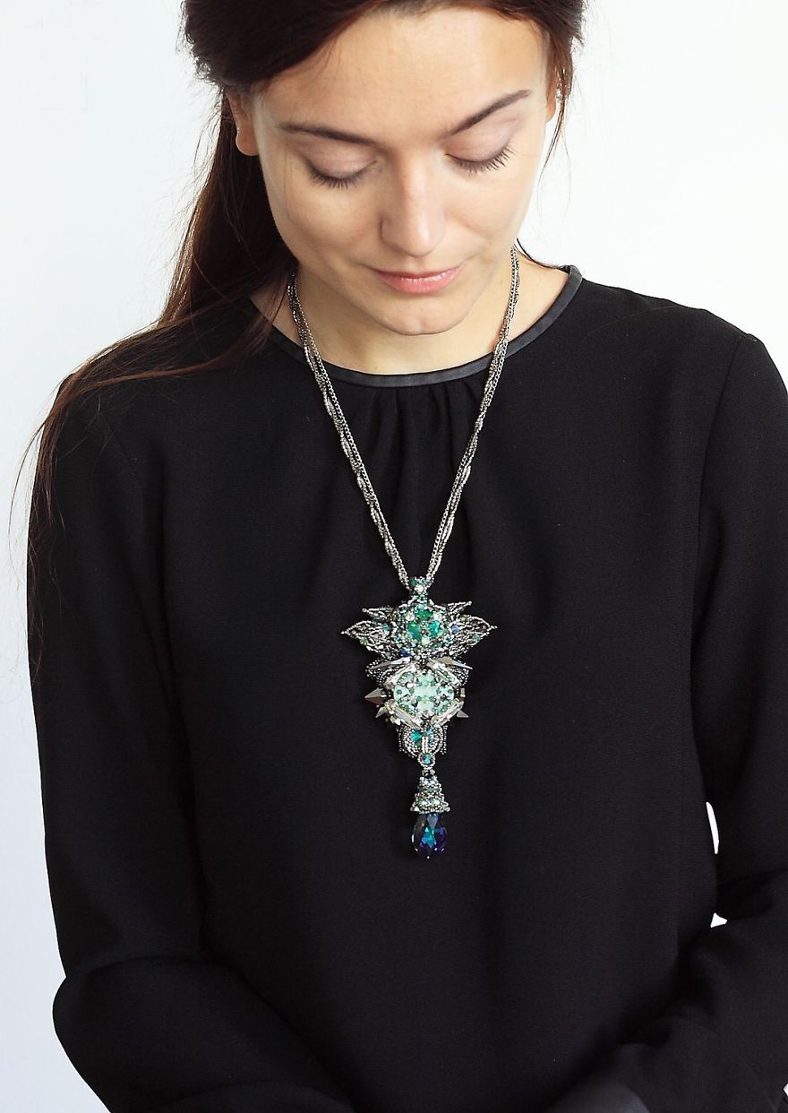 Gorgeous Seed Bead Webs: 12 Amazing Jewelries By Apollinariya Koprivnik