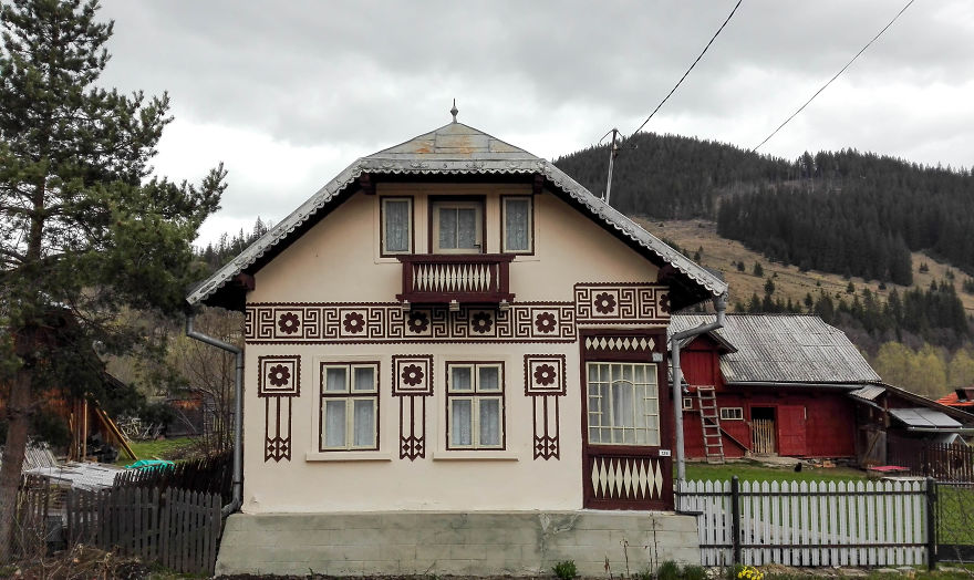 This Is The Most Underrated Artistic Village In The World