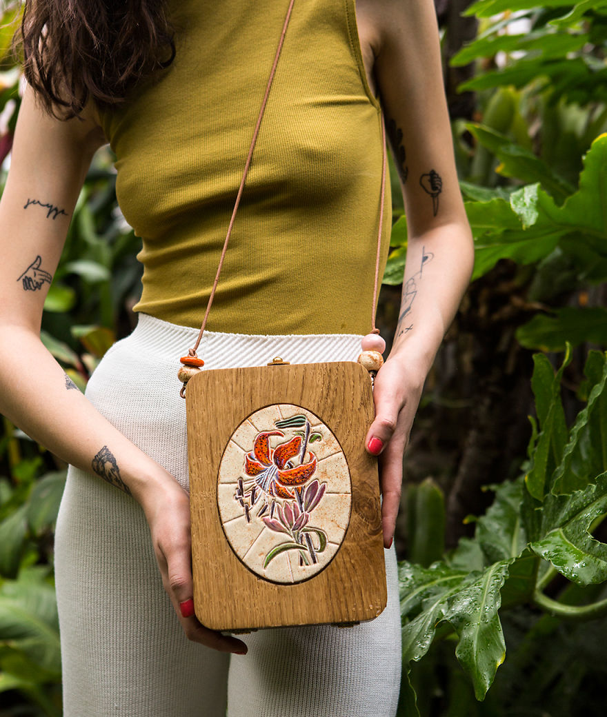 I'm Reconnecting With Nature By Wood & Ceramic Mosaic Bags
